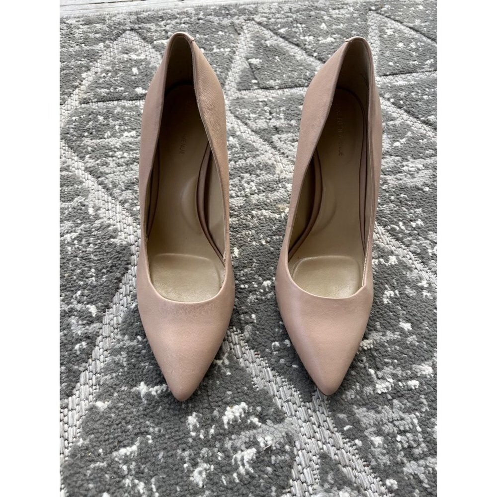 Heels - Picture 3 of 10